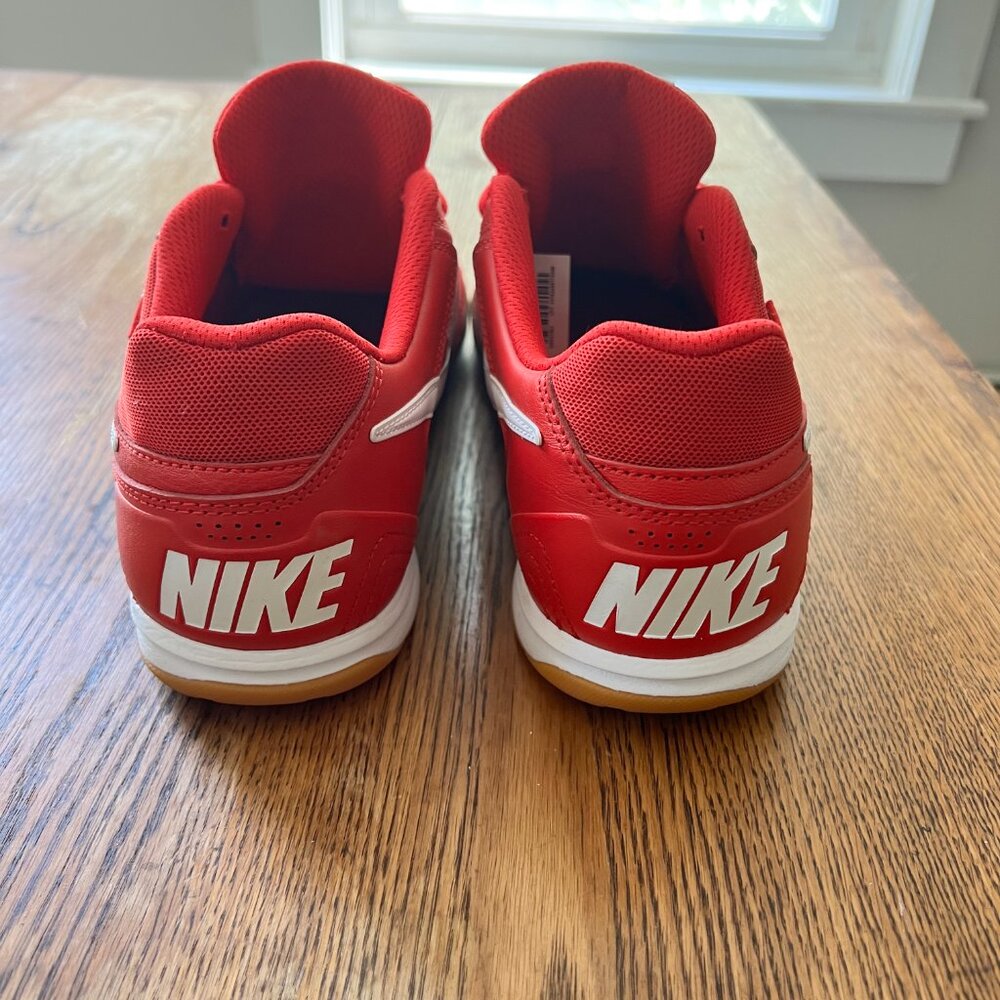 NIKE SB GATO RED/WHITE US 10.5 - Picture 4 of 7